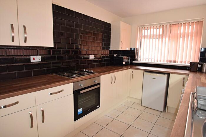 5 Bedroom House To Rent In Richmond Road, Cardiff, CF24