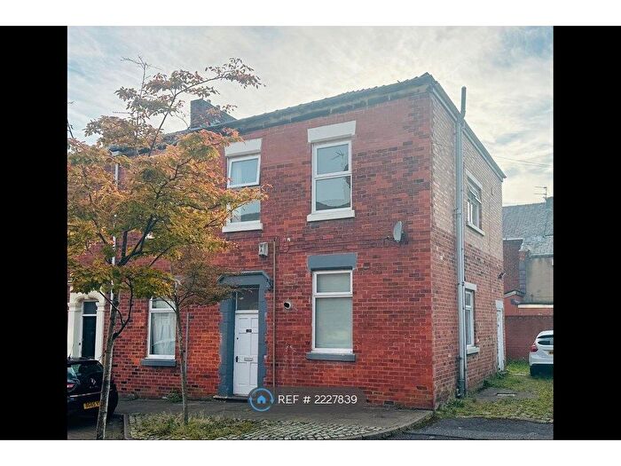 3 Bedroom Flat To Rent In St Davids Road, Preston, PR1