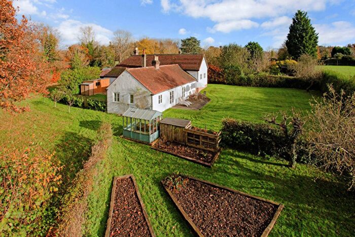 4 Bedroom Semi-Detached House For Sale In Lyons Road, Slinfold, RH13