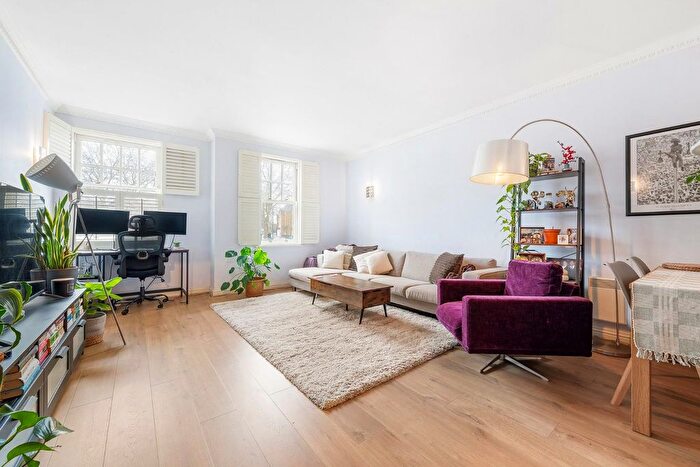 1 Bedroom Flat For Sale In Clapham Park Road, SW4