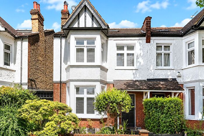 5 Bedroom Semi-Detached House For Sale In Dorset Road, Ealing, London, W5