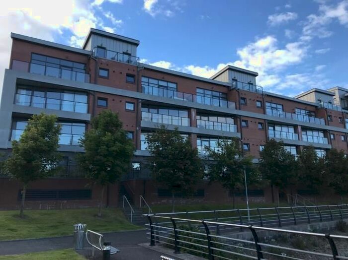 2 Bedroom Flat To Rent In 0/1, 8 Cardon Square, Renfrew PA4