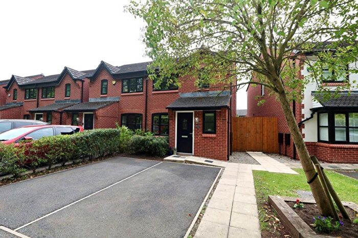 3 Bedroom Semi-Detached House For Sale In Leach Drive, Eccles, M30