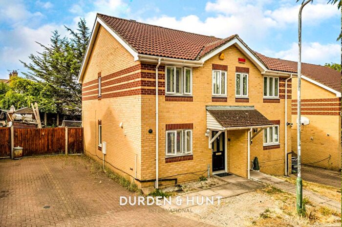 2 Bedroom Semi-Detached House For Sale In Mellish Way, Hornchurch, RM11