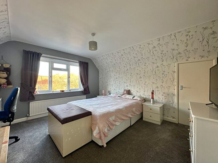 4 Bedroom Detached House For Sale In Primrose Lane, Yeovil, Somerset, BA21