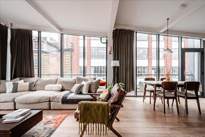 3 Bedroom Apartment For Sale In Boundary Street, Shoreditch, London, E2