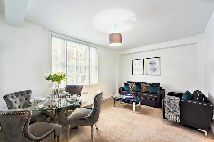 1 Bedroom Flat To Rent In Hill Street, London, W1J
