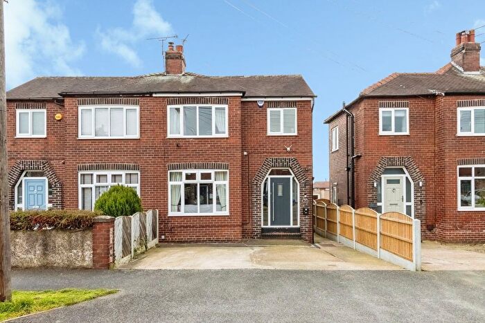 2 Bedroom Semi-Detached House For Sale In Illingworth Avenue, Normanton, WF6