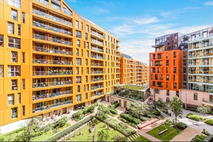 1 Bedroom Flat For Sale In Ossel Court, Telegraph Avenue London, SE10