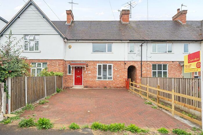 3 Bedroom Terraced House To Rent In High Wycombe, Buckinghamshire, HP13