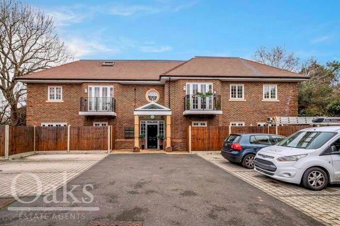 1 Bedroom Flat To Rent In Speakers Court, St. James's Road, Croydon CR0