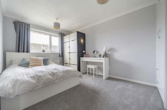 3 Bedroom Terraced House For Sale In Farnham Close, Rainham, Gillingham, Kent, ME8