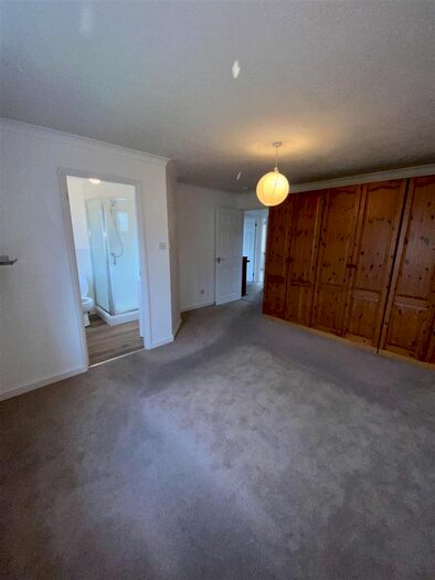 5 Bedroom Property To Rent In The Furlong, Bristol, BS6