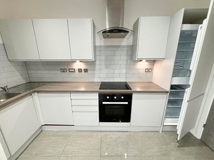 2 Bedroom Apartment To Rent In Knights House, Parade, Sutton Coldfield, West Midlands, B72