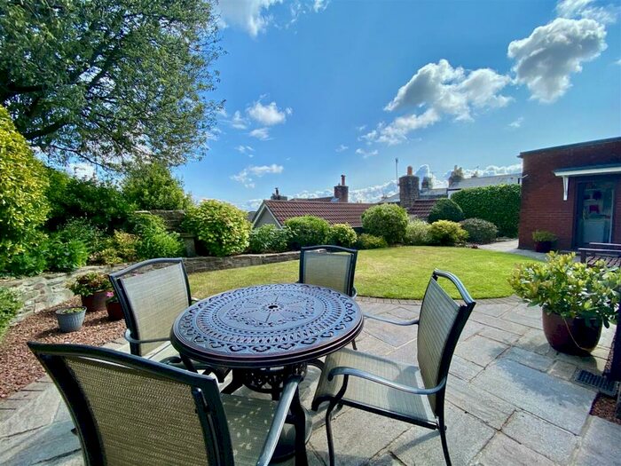 5 Bedroom Detached House For Sale In High View, Chepstow, NP16