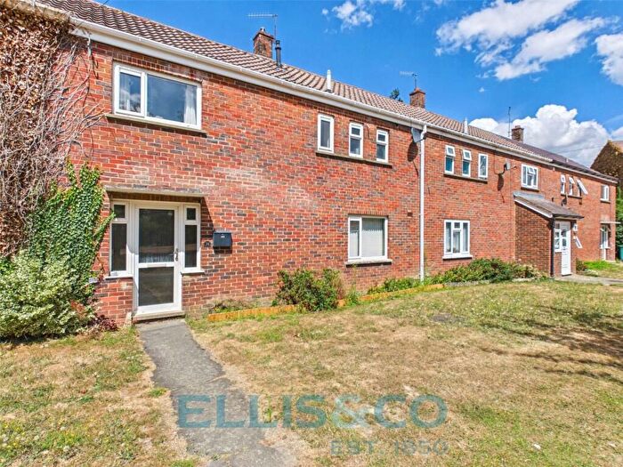 3 Bedroom Terraced House For Sale In Goldings, Paddock Wood, Tonbridge, TN12