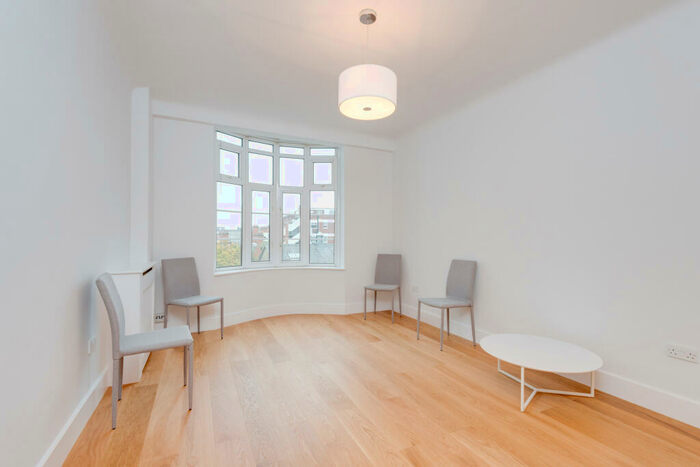 1 Bedroom Apartment To Rent In Grove End Gardens, Grove End Road, London, NW8