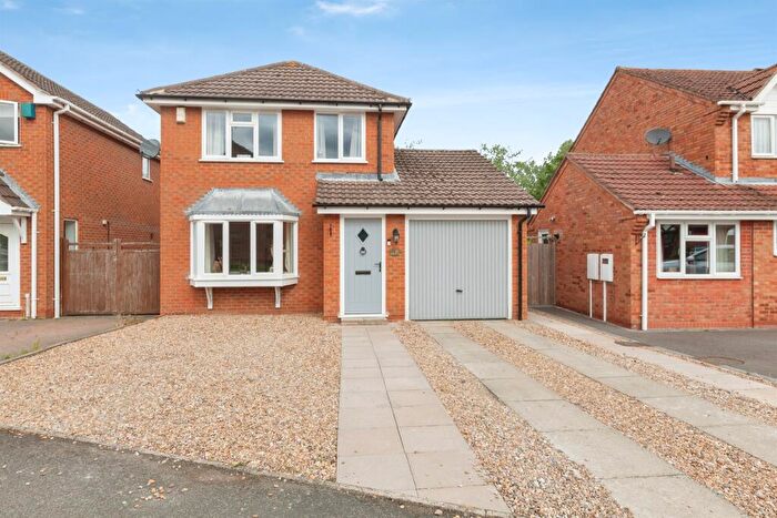3 Bedroom Detached House For Sale In Holbeck Drive, Broughton Astley, Leicester, LE9