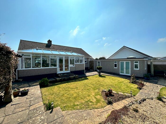4 Bedroom Detached Bungalow For Sale In Penware Parc, Camborne, TR14