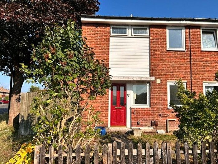 3 Bedroom Property To Rent In Winchester Way, Gillingham, ME8