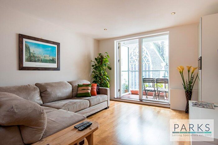 2 Bedroom Apartment To Rent In West Street, Brighton, East Sussex, BN1