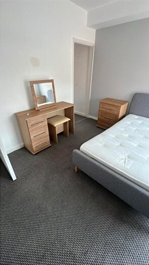 4 Bedroom Flat To Rent In Kinsey Street, ST5