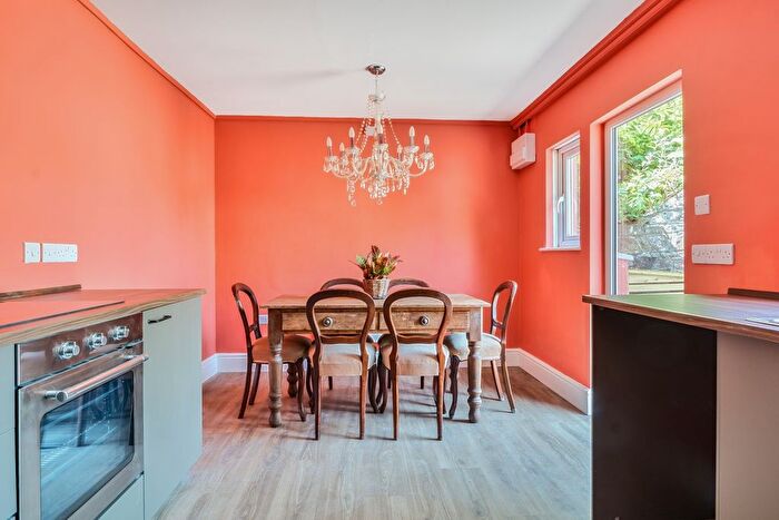 1 Bedroom Flat For Sale In Ebberley Lawn, Barnstaple, Devon, EX32