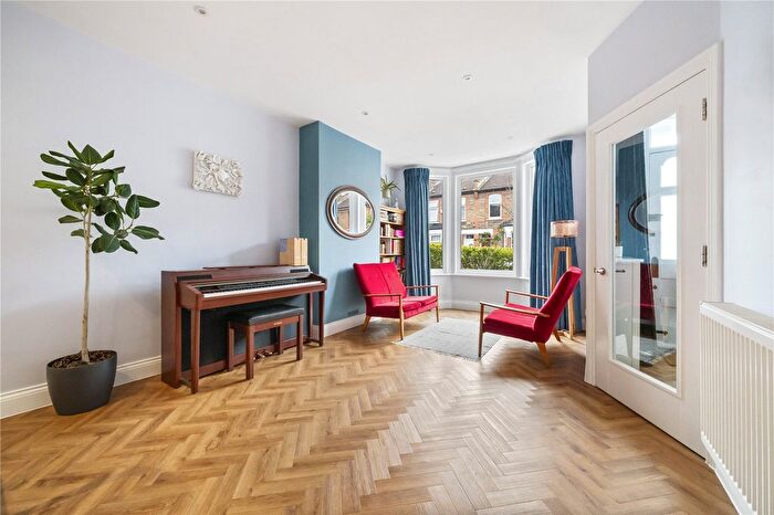 3 Bedroom Terraced House For Sale In Century Road, Walthamstow, London, E17