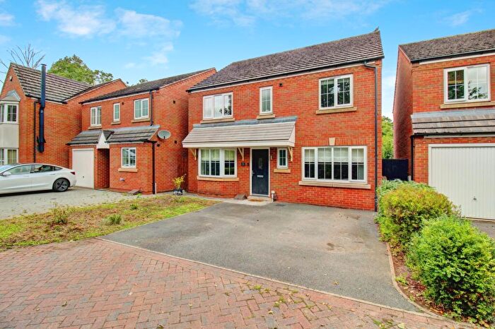4 Bedroom Detached House For Sale In Southey Drive, Tamworth, B79