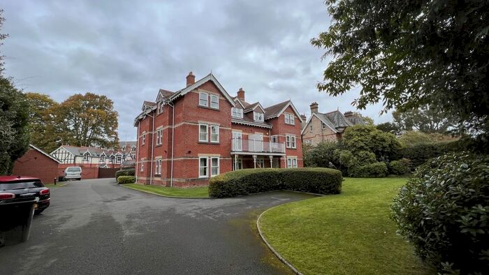 2 Bedroom Flat To Rent In Cavendish Road, Bournemouth, BH1