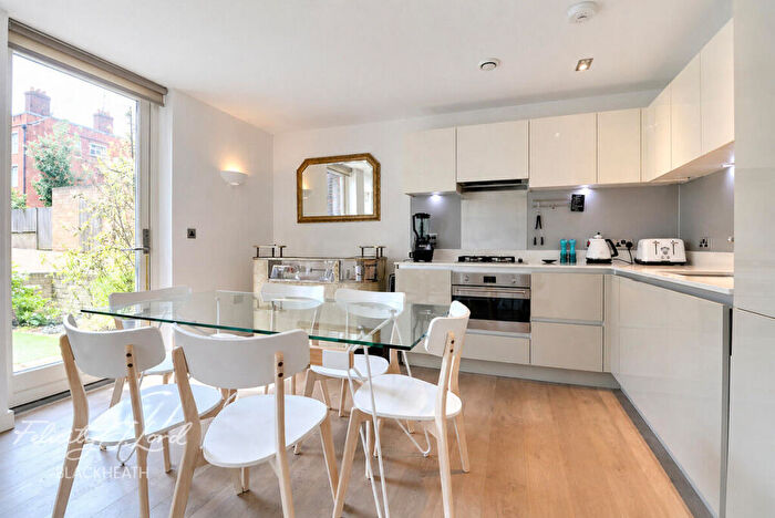 2 Bedroom Apartment To Rent In Napoleon Lane, London, SE18