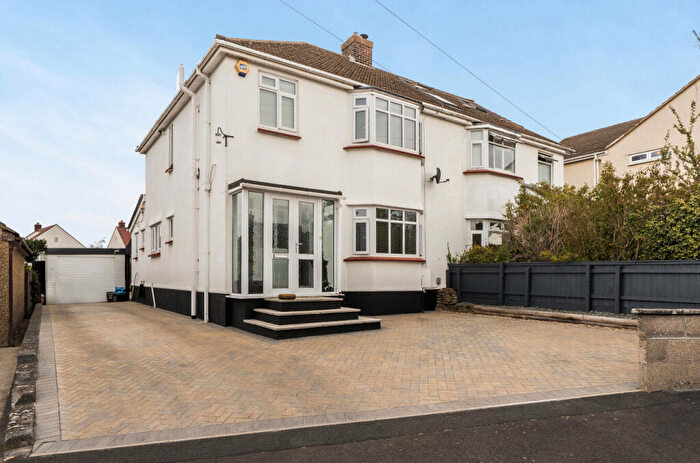 3 Bedroom Semi-Detached House For Sale In Beechwood Avenue, Frome, Somerset, BA11