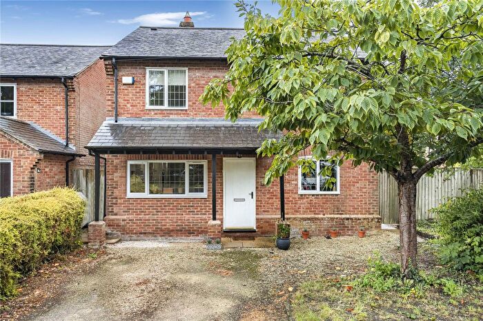 4 Bedroom Detached House For Sale In Henley Road, Sandford-On-Thames ., OX4