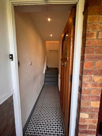 2 Bedroom Maisonette To Rent In The Grove, Potters Bar, EN6