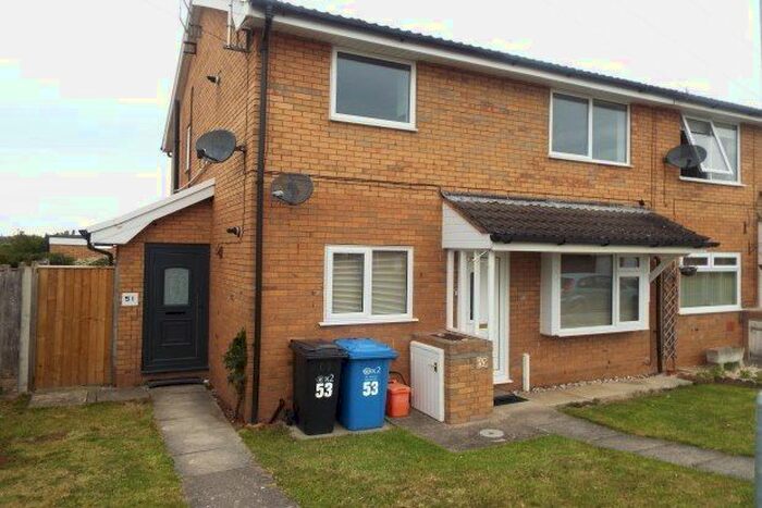 2 Bedroom Flat To Rent In Ffordd Elan, Rhyl, LL18