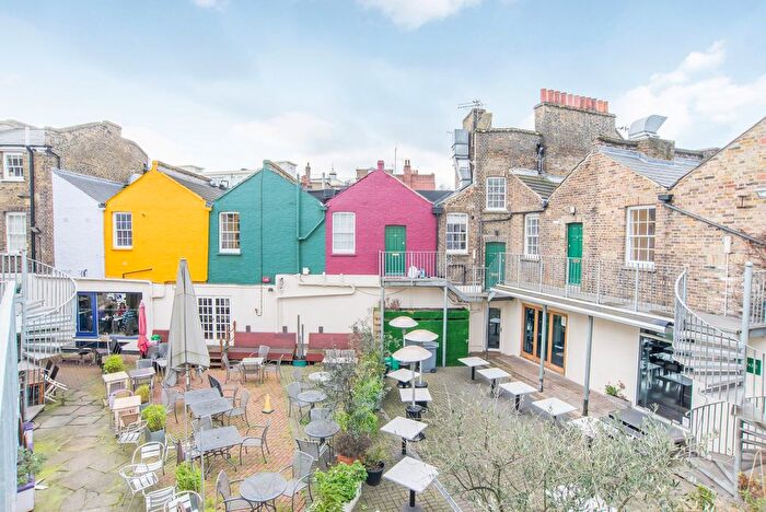 1 Bedroom Flat To Rent In Kennington Lane, London, SE11