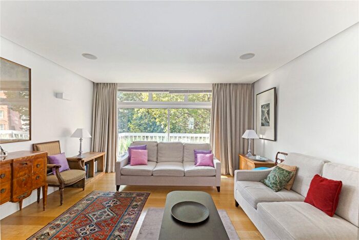 2 Bedroom Flat To Rent In Hans Place, London, SW1X