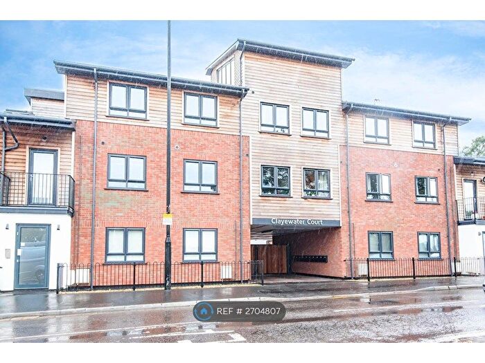 1 Bedroom Flat To Rent In Clayewater Court, Bristol, BS5