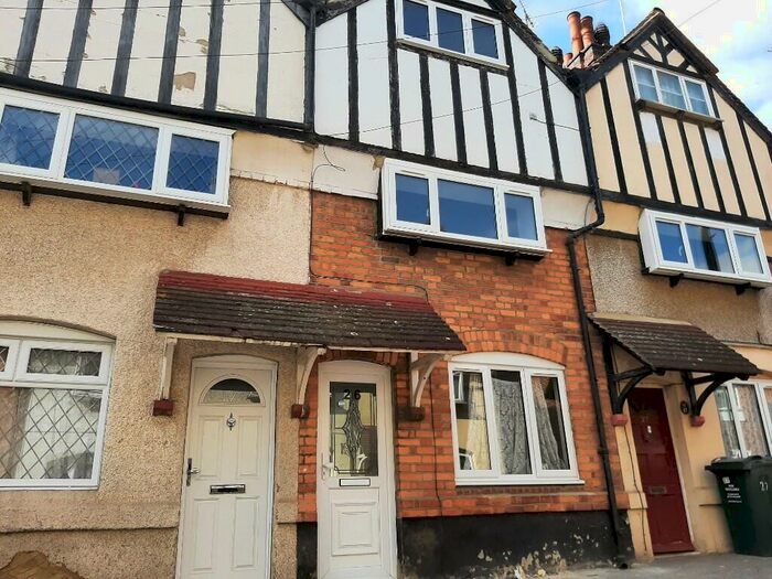 3 Bedroom Terraced House To Rent In Taunton Road, Northfleet, DA11