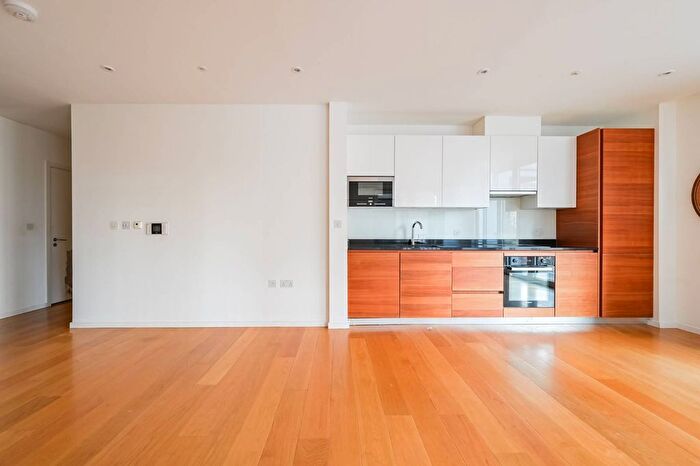 3 Bedroom Flat To Rent In Tazetta House, East Village, Stratford, London, E20