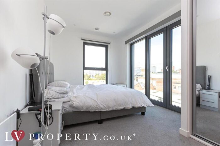 2 Bedroom Apartment For Sale In Windmill Street, Birmingham, West Midlands, B1