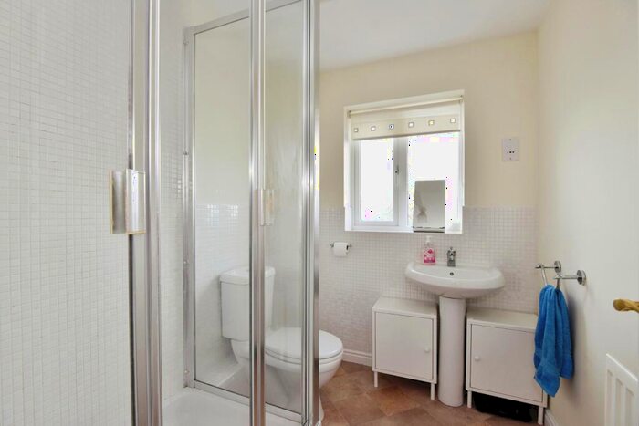 2 Bedroom Flat For Sale In Godwin Way, Stoke-On-Trent, Staffordshire, ST4