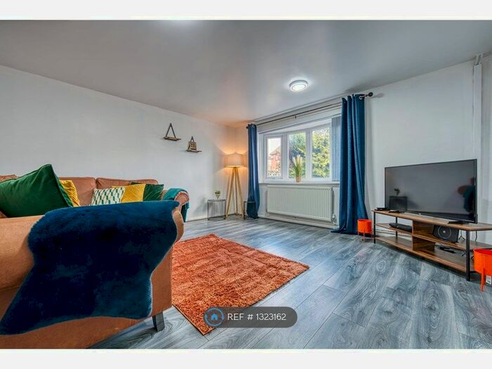 4 Bedroom Terraced House To Rent In Camden Street, Hockley, Birmingham, B18