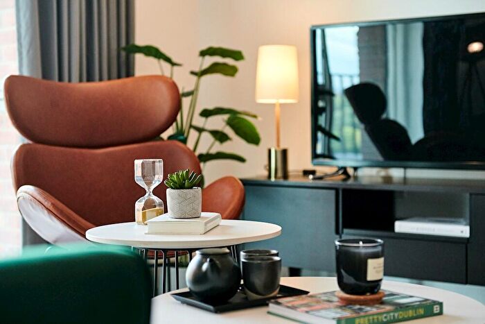 2 Bedroom Apartment To Rent In Apo - Barking Wharf, IG11