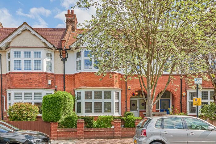 5 Bedroom Terraced House For Sale In Ellerton Road, Wandsworth Common, London, SW18
