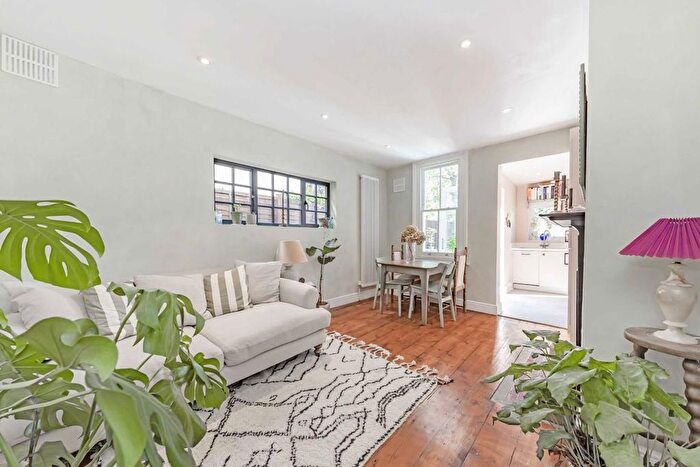 2 Bedroom Flat To Rent In Cotherstone Road, Brixton, SW2