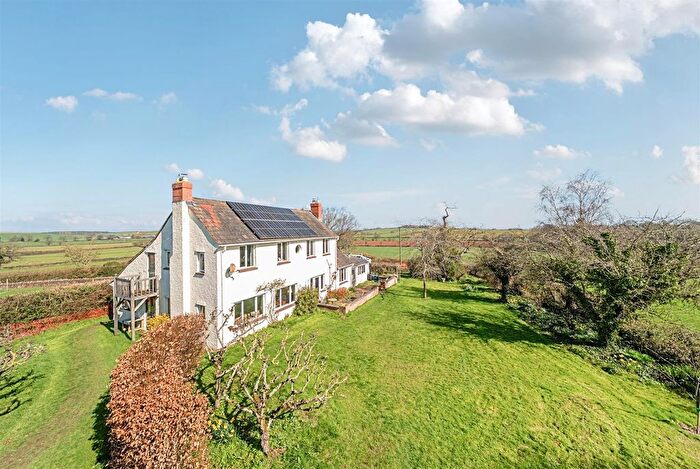 4 Bedroom Detached House For Sale In Splatt Lane, Spaxton, Bridgwater, TA5