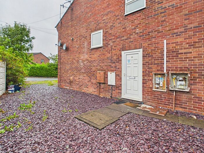 2 Bedroom Maisonette For Sale In Souldern Way, Longton, ST3