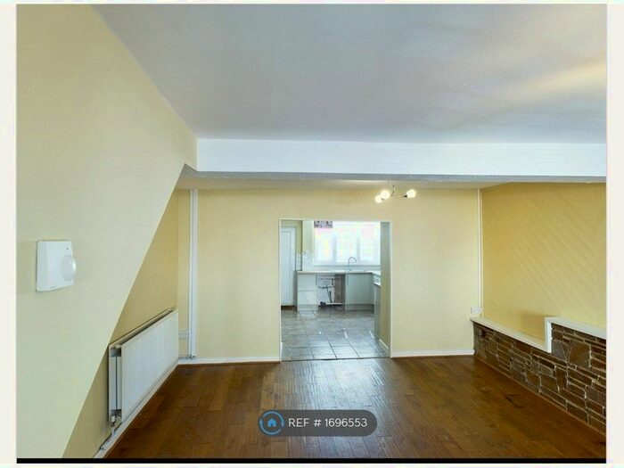 2 Bedroom Terraced House To Rent In John Street, Abercwmboi, Aberdare, CF44