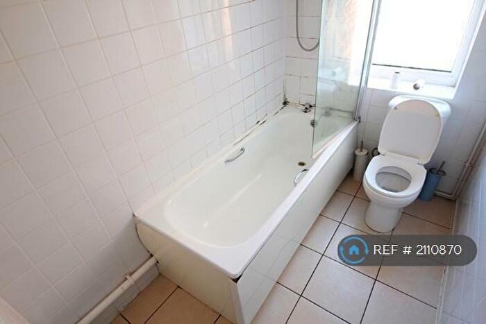 5 Bedroom Terraced House To Rent In Russell Road, Mossley Hill, Liverpool, L18